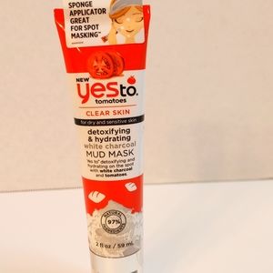 Yes to Tomatoes White Charcoal Mud Mask